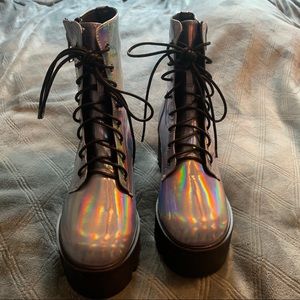 Holographic Platform Boots 🌈